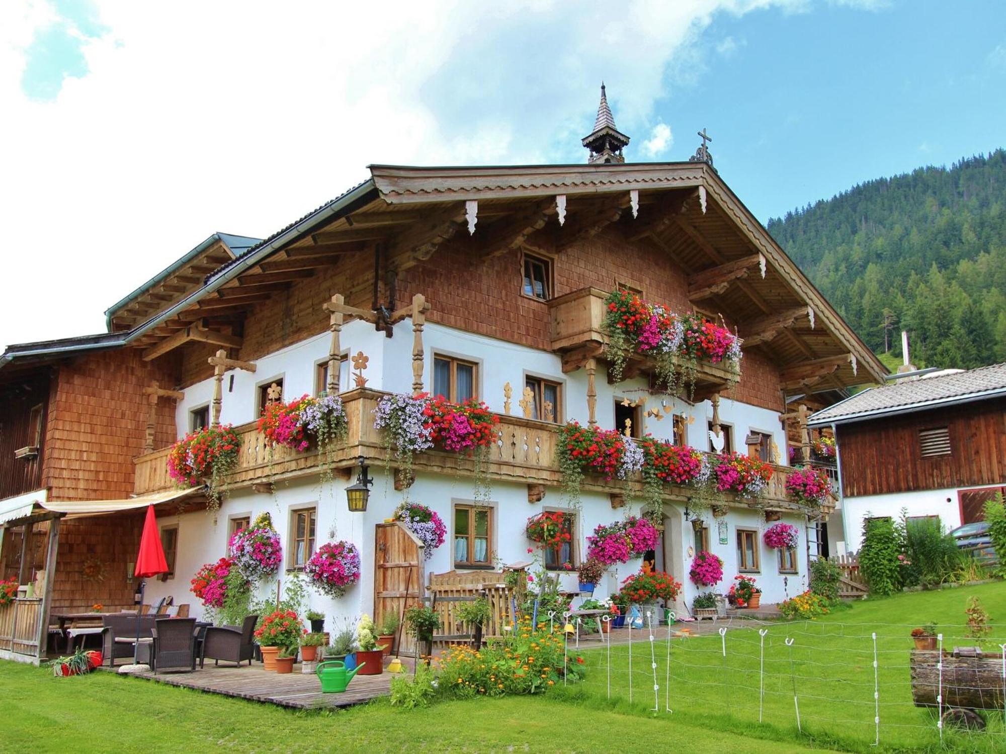 Cozy Feel Good Holiday Apartment In Leogang Εξωτερικό φωτογραφία